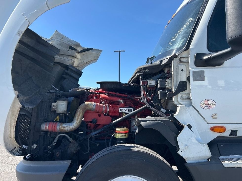 Sleeper Tractor-Heavy Duty Tractors-International-2023-LT625-East Chicago-IN-666,510\n\t\tmiles-$ 39,250 - Image 21