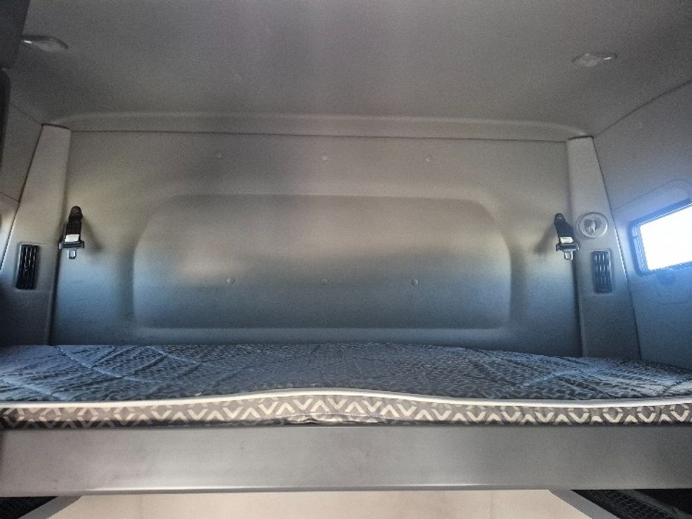 Sleeper Tractor-Heavy Duty Tractors-International-2023-LT625-East Chicago-IN-678,878\n\t\tmiles-$ 38,250 - Image 22