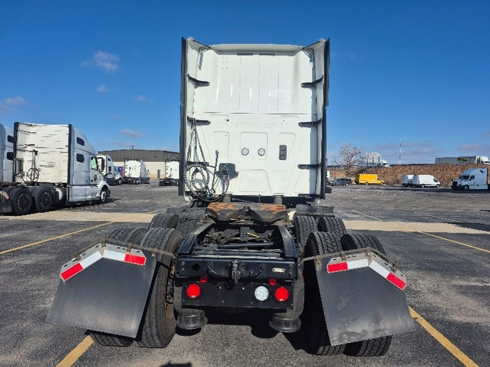 Sleeper Tractor-Heavy Duty Tractors-International-2023-LT625-East Chicago-IN-678,878\n\t\tmiles-$ 38,250 - Image 6