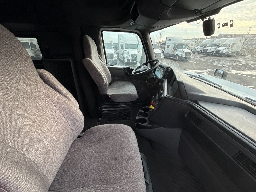 Sleeper Tractor-Heavy Duty Tractors-International-2023-LT625-East Chicago-IN-684,696\n\t\tmiles-$ 37,500 - Image 15