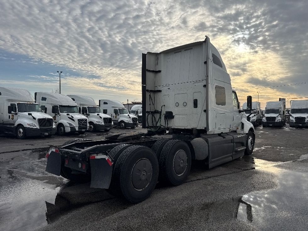 Sleeper Tractor-Heavy Duty Tractors-International-2023-LT625-East Chicago-IN-684,696\n\t\tmiles-$ 37,500 - Image 7