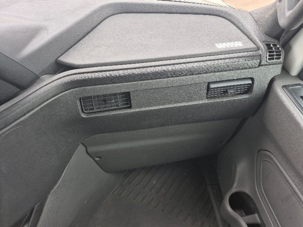 Sleeper Tractor-Heavy Duty Tractors-International-2023-LT625-East Chicago-IN-692,544\n\t\tmiles-$ 37,000 - Image 14