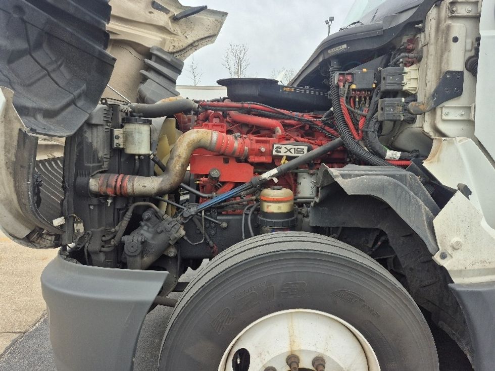 Sleeper Tractor-Heavy Duty Tractors-International-2023-LT625-East Chicago-IN-692,544\n\t\tmiles-$ 37,000 - Image 20