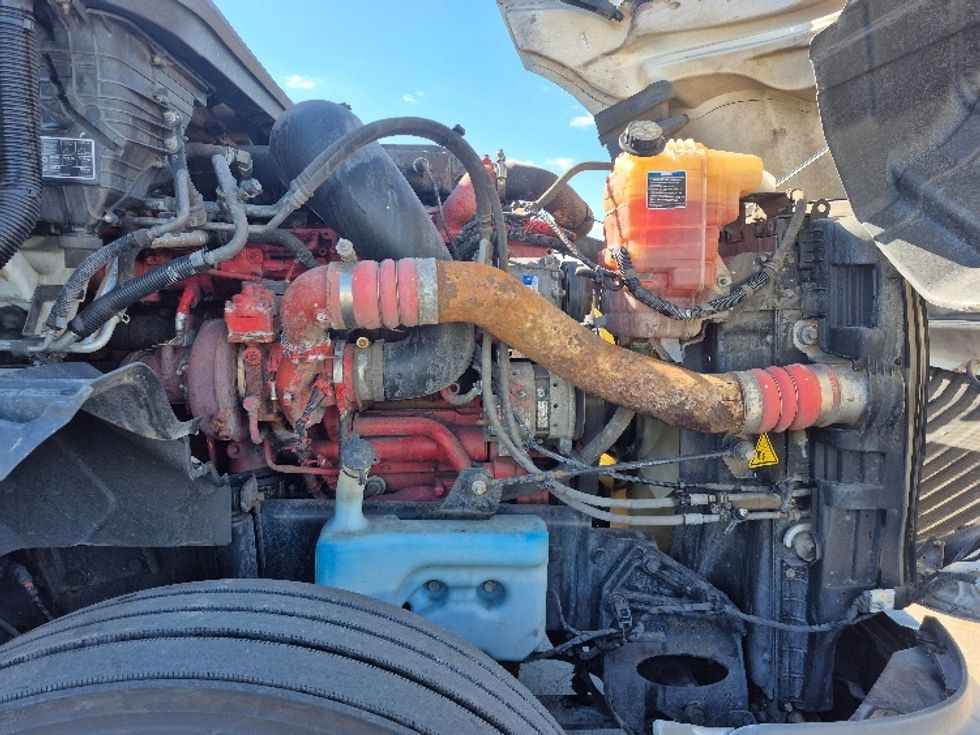 Sleeper Tractor-Heavy Duty Tractors-International-2023-LT625-East Chicago-IN-696,594\n\t\tmiles-$ 36,500 - Image 21