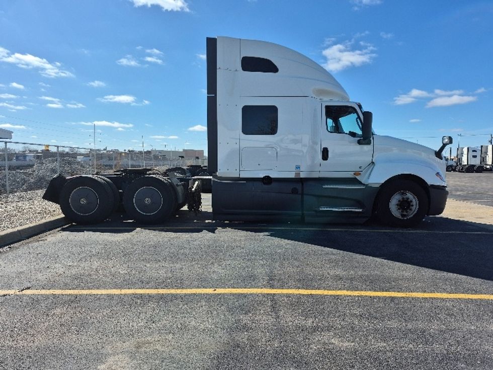 Sleeper Tractor-Heavy Duty Tractors-International-2023-LT625-East Chicago-IN-696,594\n\t\tmiles-$ 36,500 - Image 8