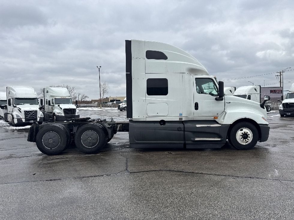 Sleeper Tractor-Heavy Duty Tractors-International-2023-LT625-East Chicago-IN-698,286\n\t\tmiles-$ 36,250 - Image 8