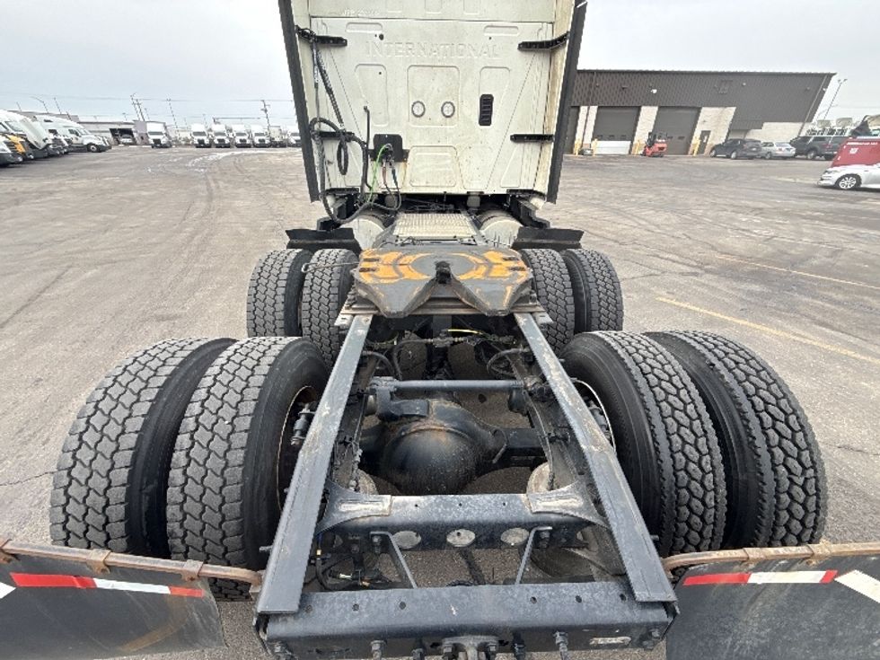 Sleeper Tractor-Heavy Duty Tractors-International-2023-LT625-East Chicago-IN-706,340\n\t\tmiles-$ 35,500 - Image 6