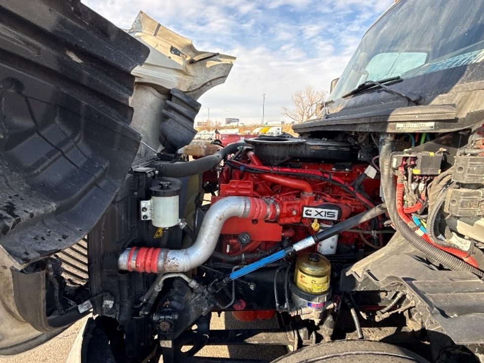 Sleeper Tractor-Heavy Duty Tractors-International-2023-LT625-East Chicago-IN-716,209\n\t\tmiles-$ 34,750 - Image 21