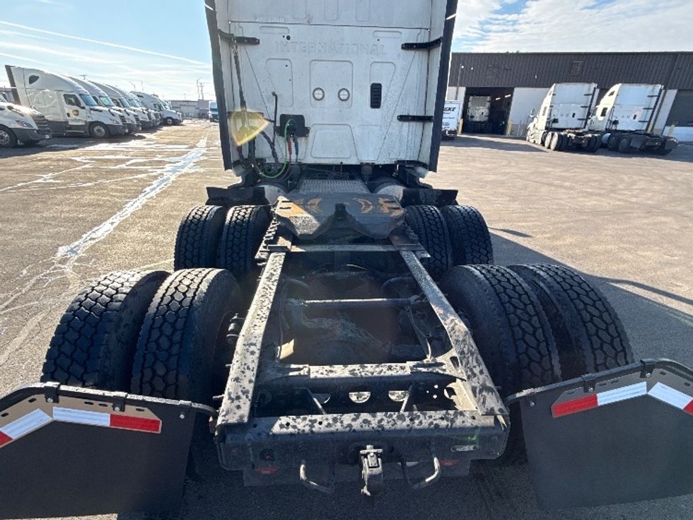 Sleeper Tractor-Heavy Duty Tractors-International-2023-LT625-East Chicago-IN-716,209\n\t\tmiles-$ 34,750 - Image 6