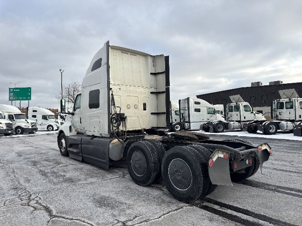 Sleeper Tractor-Heavy Duty Tractors-International-2023-LT625-East Chicago-IN-727,948\n\t\tmiles-$ 34,000 - Image 5