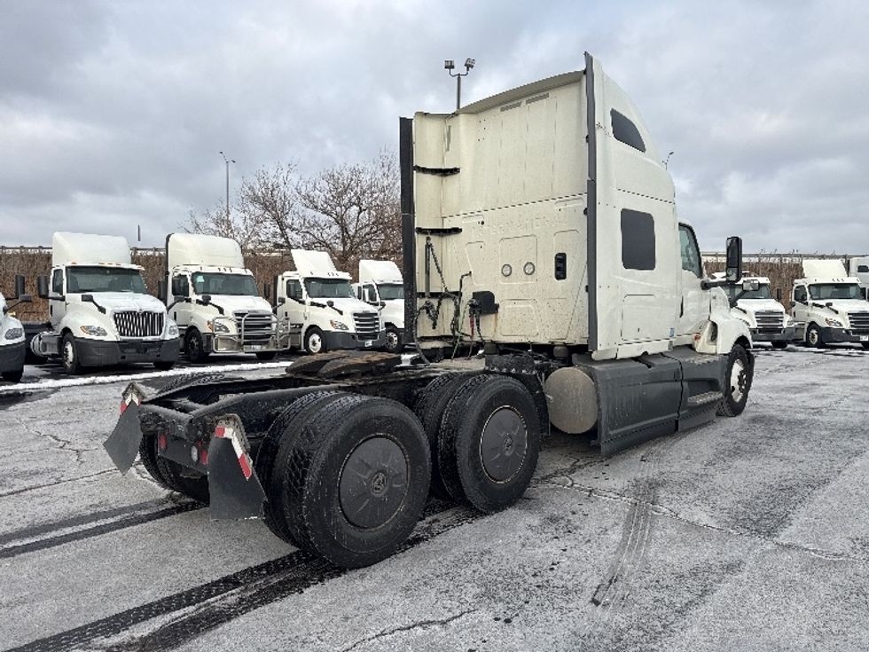 Sleeper Tractor-Heavy Duty Tractors-International-2023-LT625-East Chicago-IN-727,948\n\t\tmiles-$ 34,000 - Image 7