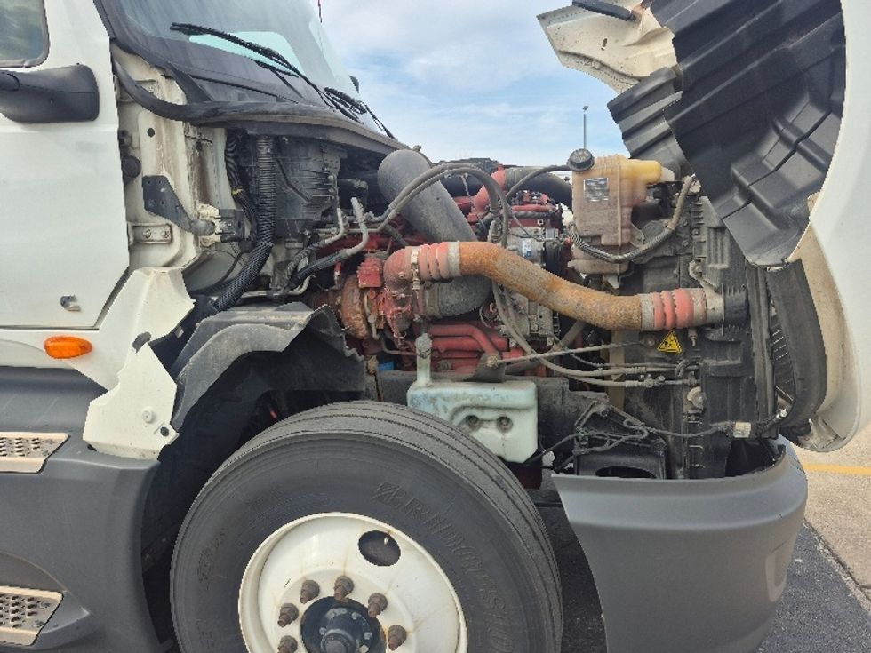 Sleeper Tractor-Heavy Duty Tractors-International-2023-LT625-East Chicago-IN-728,981\n\t\tmiles-$ 34,000 - Image 21