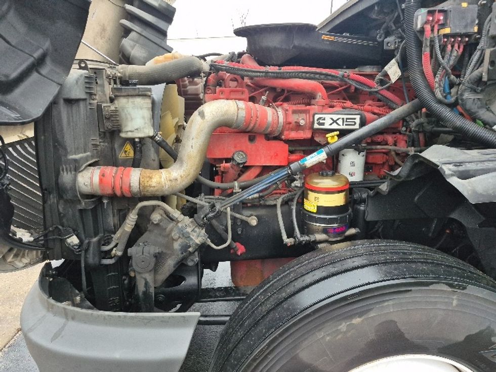 Sleeper Tractor-Heavy Duty Tractors-International-2023-LT625-East Chicago-IN-731,084\n\t\tmiles-$ 34,000 - Image 20