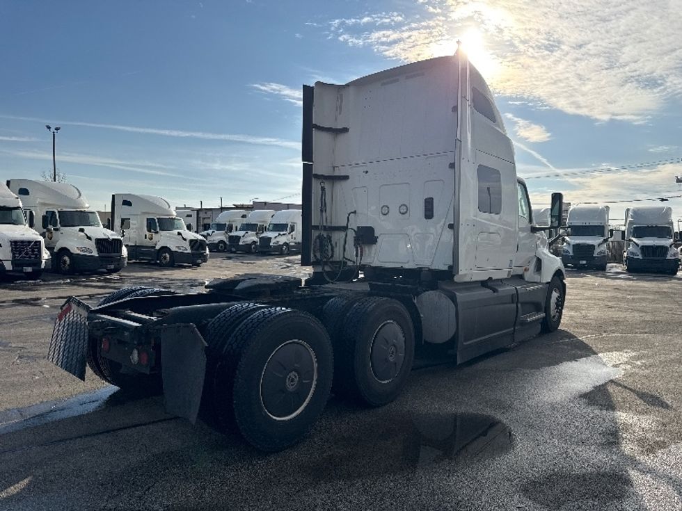 Sleeper Tractor-Heavy Duty Tractors-International-2023-LT625-East Chicago-IN-743,830\n\t\tmiles-$ 34,000 - Image 7