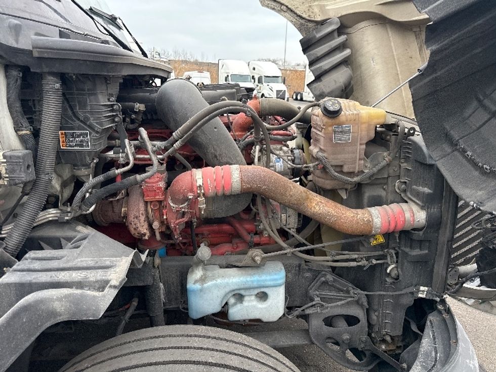 Sleeper Tractor-Heavy Duty Tractors-International-2023-LT625-East Chicago-IN-747,550\n\t\tmiles-$ 34,000 - Image 20