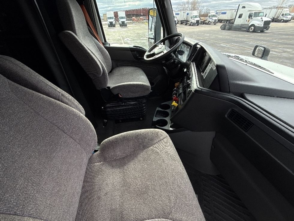 Sleeper Tractor-Heavy Duty Tractors-International-2023-LT625-East Chicago-IN-751,568\n\t\tmiles-$ 34,000 - Image 15