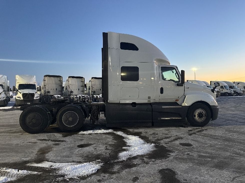 Sleeper Tractor-Heavy Duty Tractors-International-2023-LT625-East Chicago-IN-751,568\n\t\tmiles-$ 34,000 - Image 8