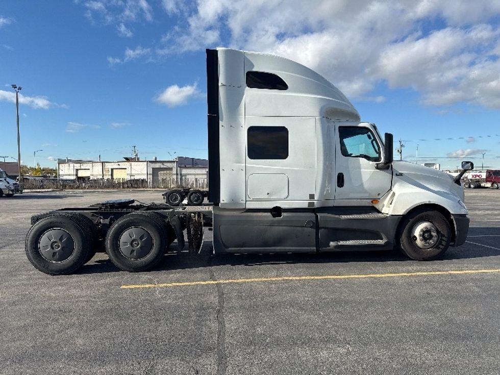Sleeper Tractor-Heavy Duty Tractors-International-2023-LT625-East Chicago-IN-756,290\n\t\tmiles-$ 39,250 - Image 8