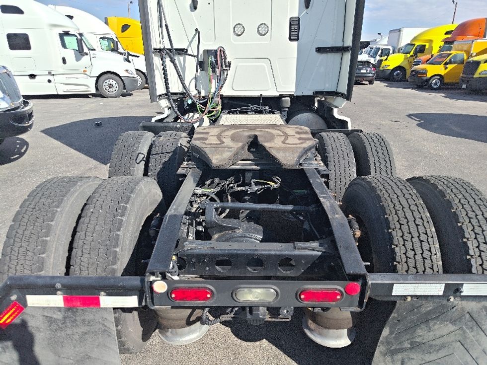 Sleeper Tractor-Heavy Duty Tractors-International-2023-LT625-El Paso-TX-713,727\n\t\tmiles-$ 45,250 - Image 6