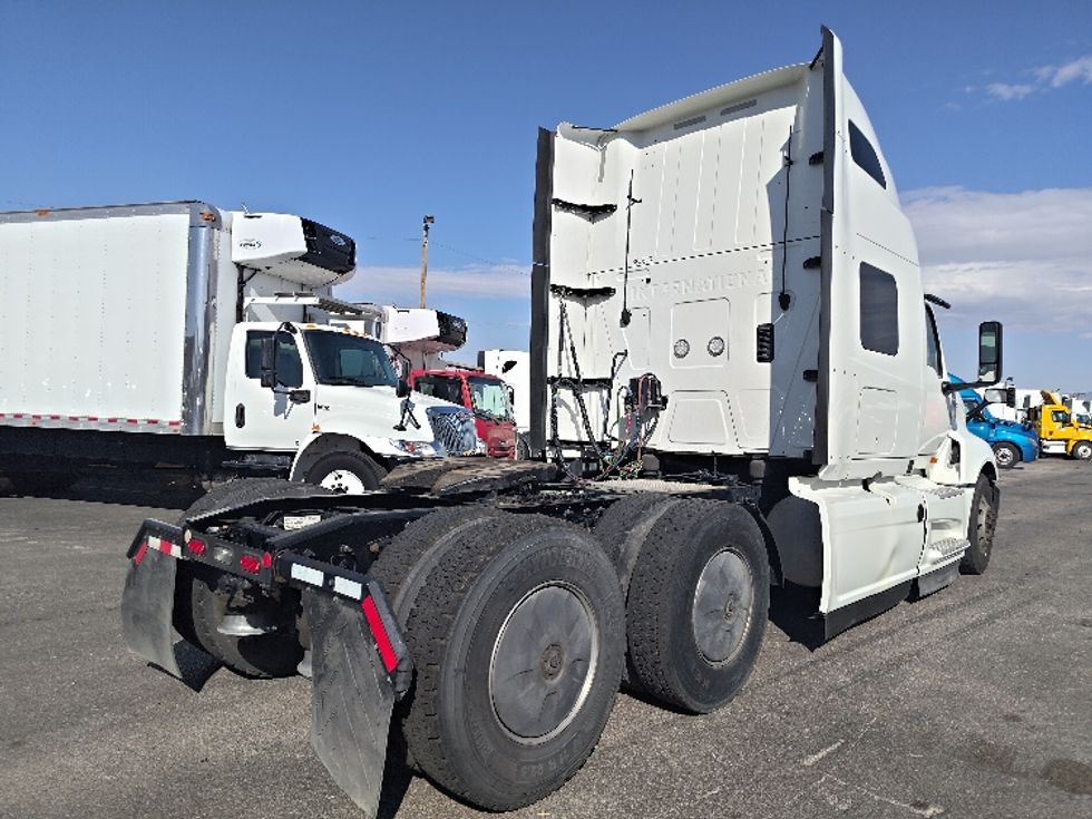 Sleeper Tractor-Heavy Duty Tractors-International-2023-LT625-El Paso-TX-713,727\n\t\tmiles-$ 45,250 - Image 7