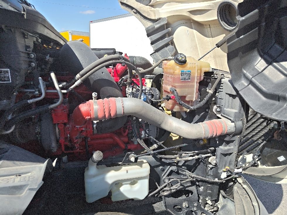 Sleeper Tractor-Heavy Duty Tractors-International-2023-LT625-El Paso-TX-721,747\n\t\tmiles-$ 44,750 - Image 20