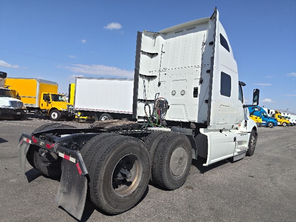 Sleeper Tractor-Heavy Duty Tractors-International-2023-LT625-El Paso-TX-721,747\n\t\tmiles-$ 44,750 - Image 7
