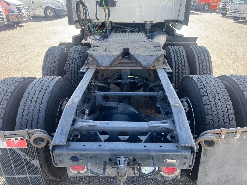 Sleeper Tractor-Heavy Duty Tractors-International-2023-LT625-El Paso-TX-798,240\n\t\tmiles-$ 34,750 - Image 6