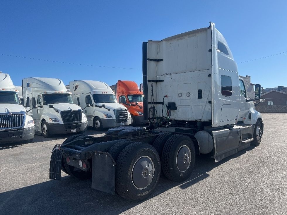 Sleeper Tractor-Heavy Duty Tractors-International-2023-LT625-El Paso-TX-798,240\n\t\tmiles-$ 34,750 - Image 7