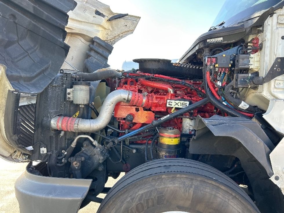 Sleeper Tractor-Heavy Duty Tractors-International-2023-LT625-Fontana-CA-511,277\n\t\tmiles-$ 61,750 - Image 21