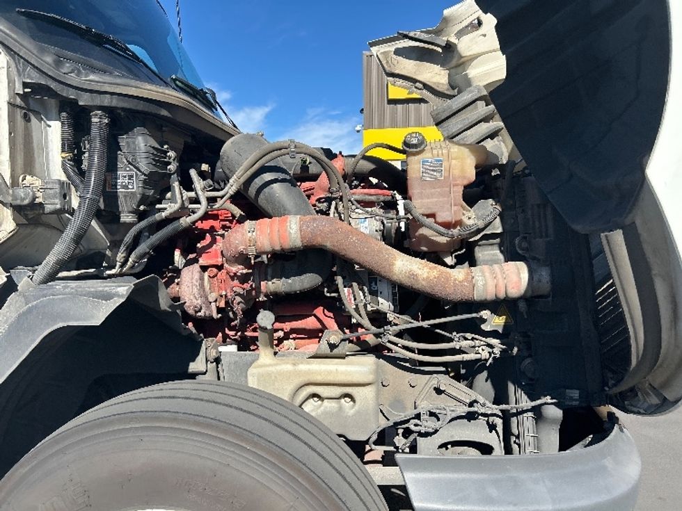 Sleeper Tractor-Heavy Duty Tractors-International-2023-LT625-Fontana-CA-512,936\n\t\tmiles-$ 63,750 - Image 20