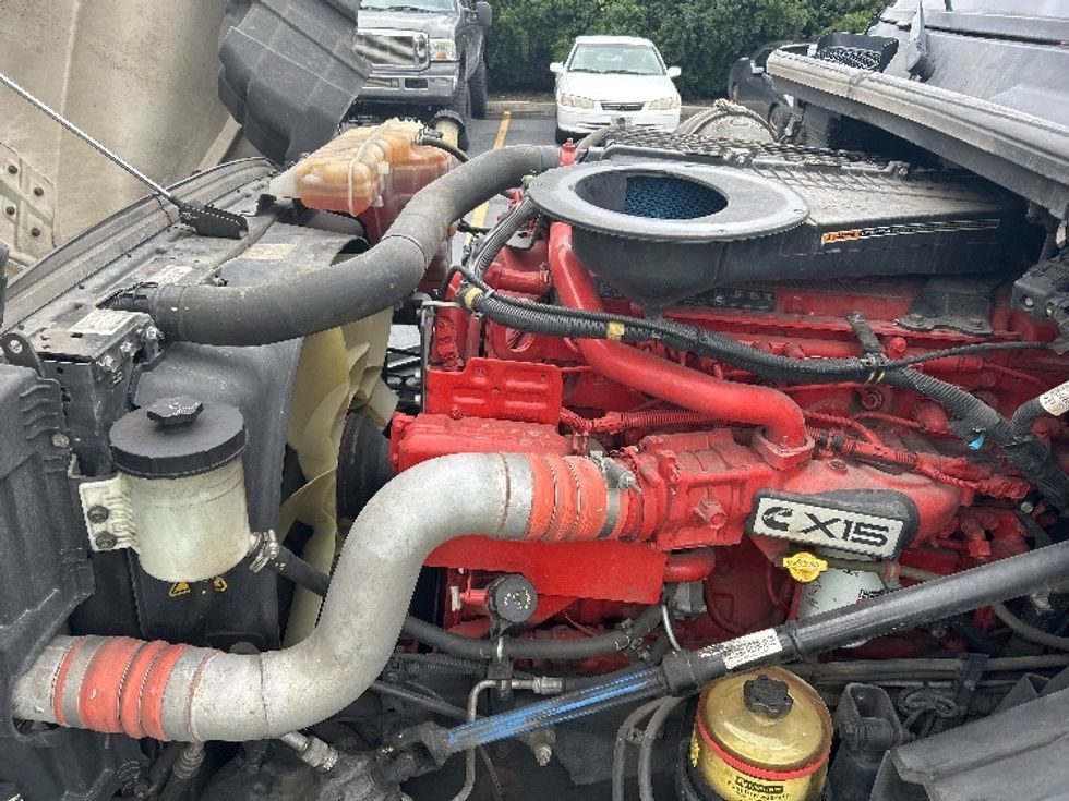 Sleeper Tractor-Heavy Duty Tractors-International-2023-LT625-Fontana-CA-546,351\n\t\tmiles-$ 73,750 - Image 21