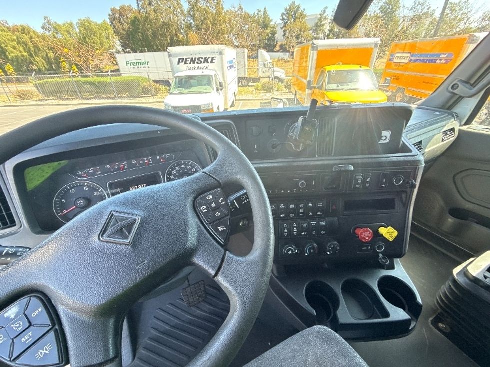 Sleeper Tractor-Heavy Duty Tractors-International-2023-LT625-Fontana-CA-627,086\n\t\tmiles-$ 49,000 - Image 11