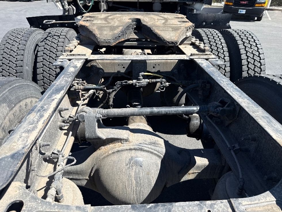 Sleeper Tractor-Heavy Duty Tractors-International-2023-LT625-Fontana-CA-627,086\n\t\tmiles-$ 49,000 - Image 6