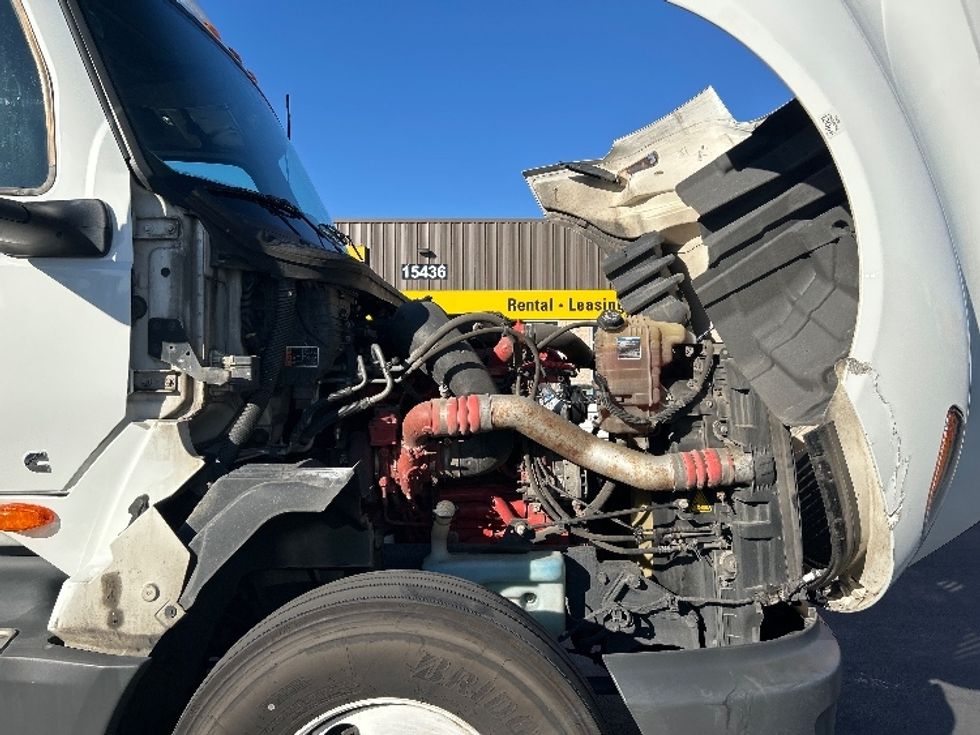 Sleeper Tractor-Heavy Duty Tractors-International-2023-LT625-Fontana-CA-632,316\n\t\tmiles-$ 48,500 - Image 20