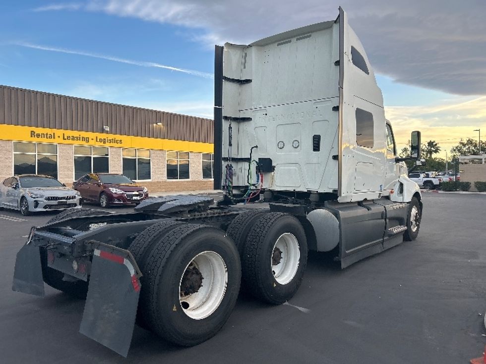 Sleeper Tractor-Heavy Duty Tractors-International-2023-LT625-Fontana-CA-646,879\n\t\tmiles-$ 47,000 - Image 7