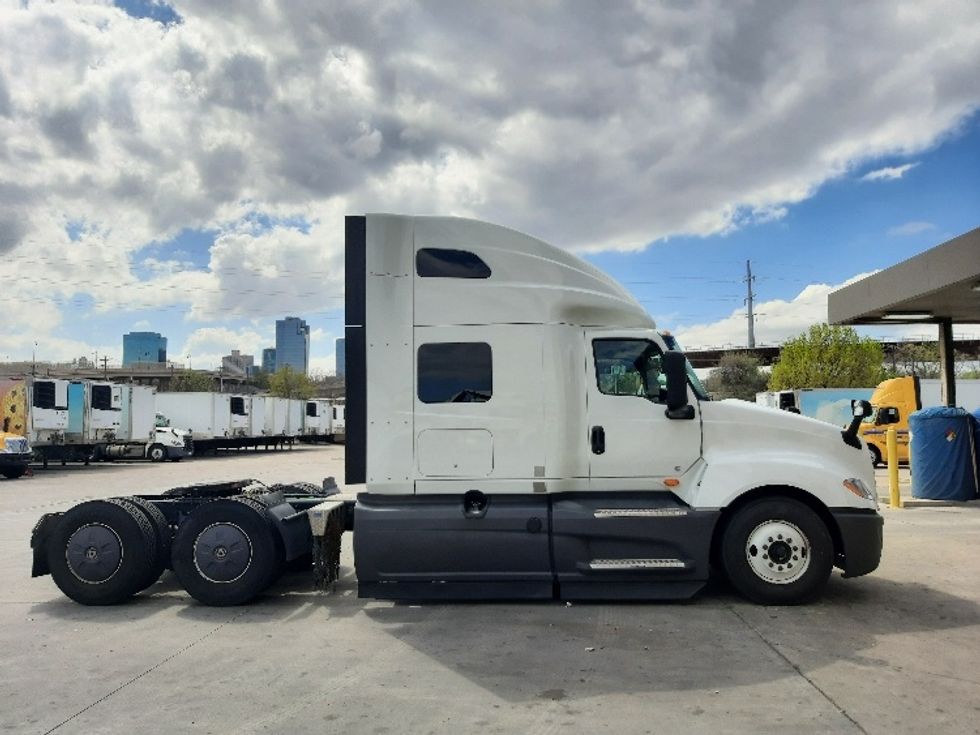 Sleeper Tractor-Heavy Duty Tractors-International-2023-LT625-Fort Worth-TX-550,875\n\t\tmiles-$ 55,250 - Image 8