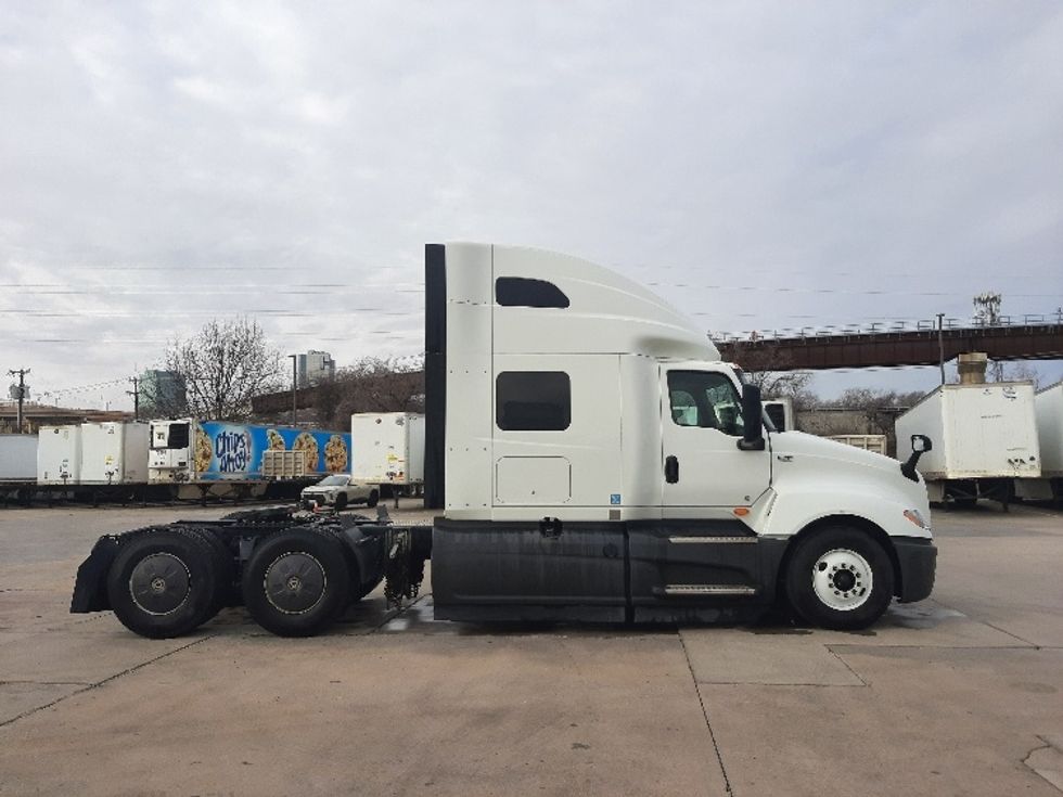 Sleeper Tractor-Heavy Duty Tractors-International-2023-LT625-Fort Worth-TX-614,499\n\t\tmiles-$ 48,750 - Image 8