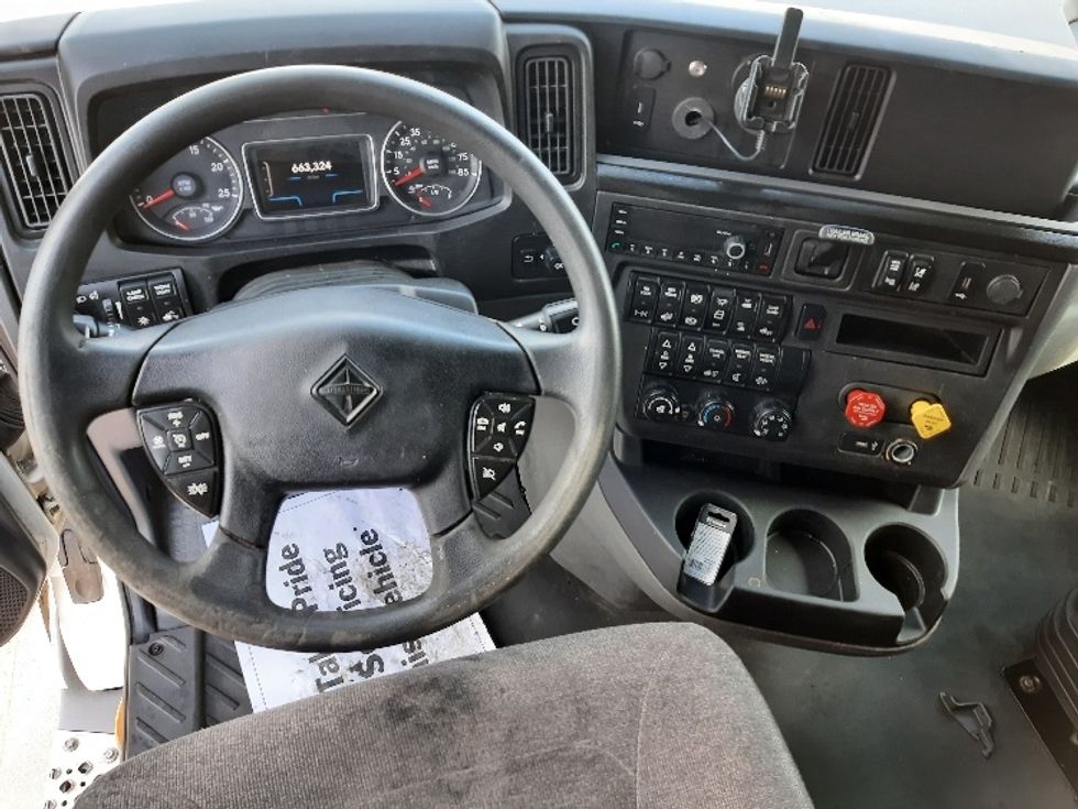Sleeper Tractor-Heavy Duty Tractors-International-2023-LT625-Fort Worth-TX-663,324\n\t\tmiles-$ 42,500 - Image 11