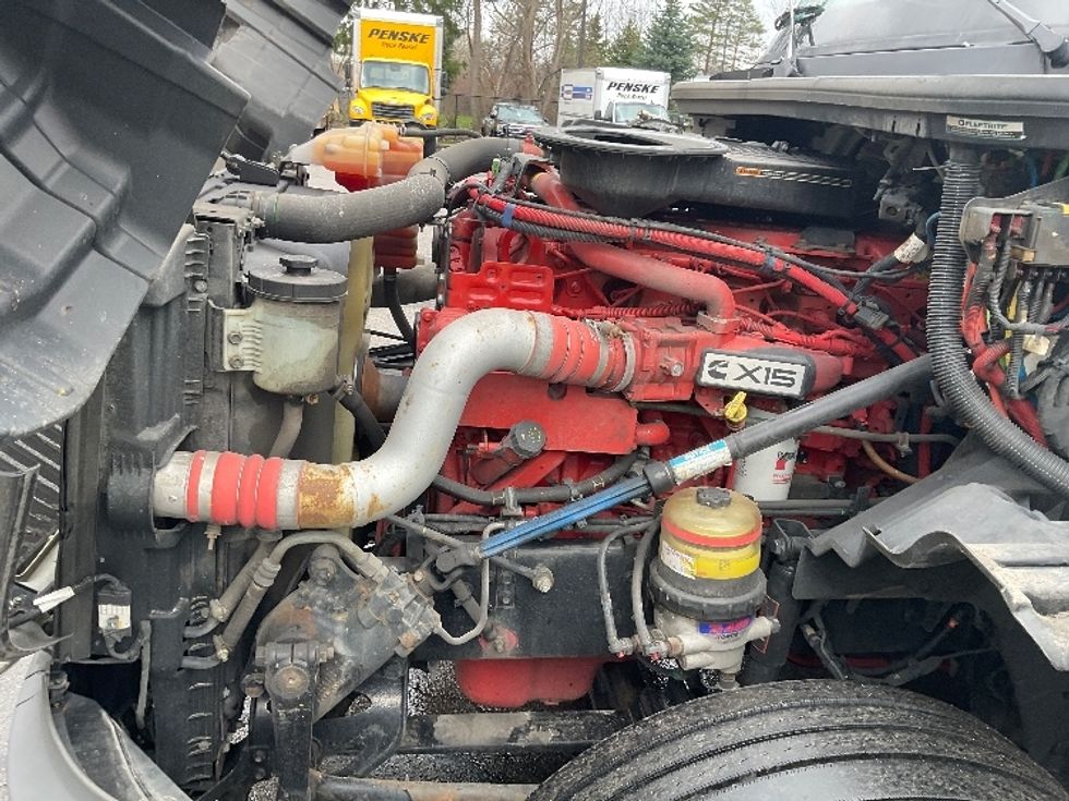 Sleeper Tractor-Heavy Duty Tractors-International-2023-LT625-Fredonia-NY-447,685\n\t\tmiles-$ 61,000 - Image 21