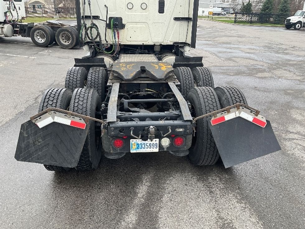 Sleeper Tractor-Heavy Duty Tractors-International-2023-LT625-Fredonia-NY-447,685\n\t\tmiles-$ 61,000 - Image 6