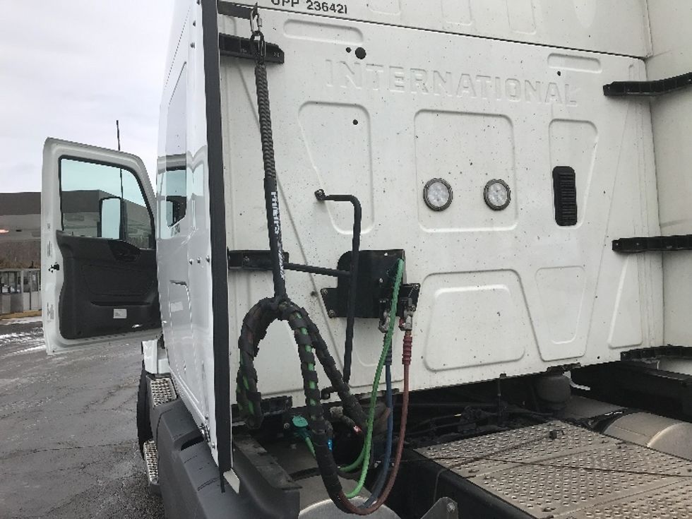 Sleeper Tractor-Heavy Duty Tractors-International-2023-LT625-Fredonia-NY-503,633\n\t\tmiles-$ 54,750 - Image 22