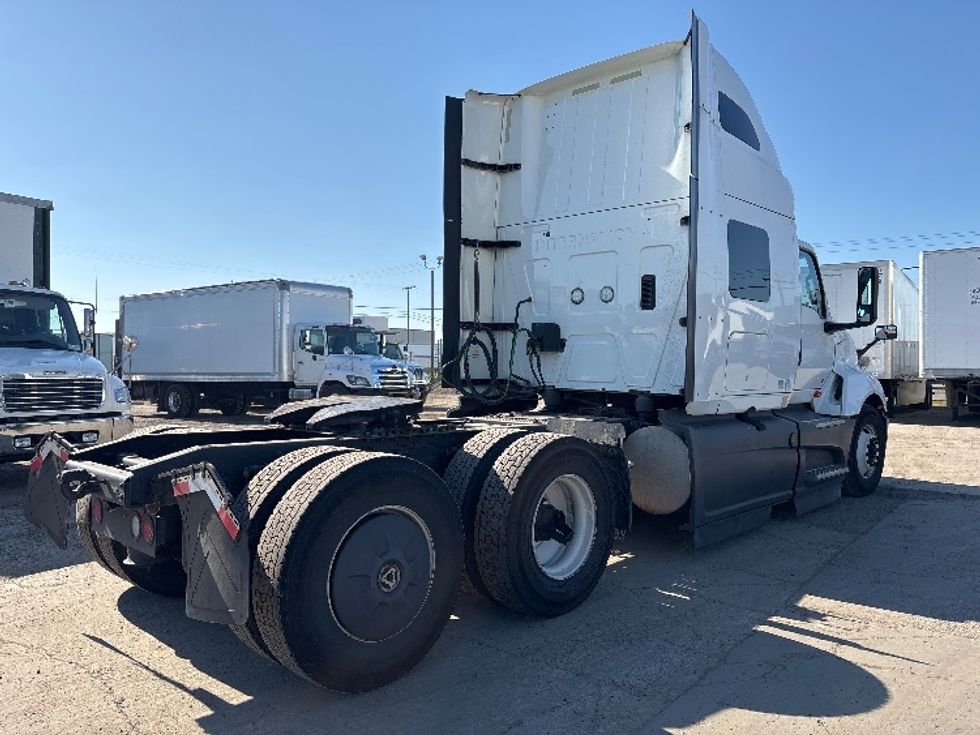 Sleeper Tractor-Heavy Duty Tractors-International-2023-LT625-Fresno-CA-636,478\n\t\tmiles-$ 48,000 - Image 7