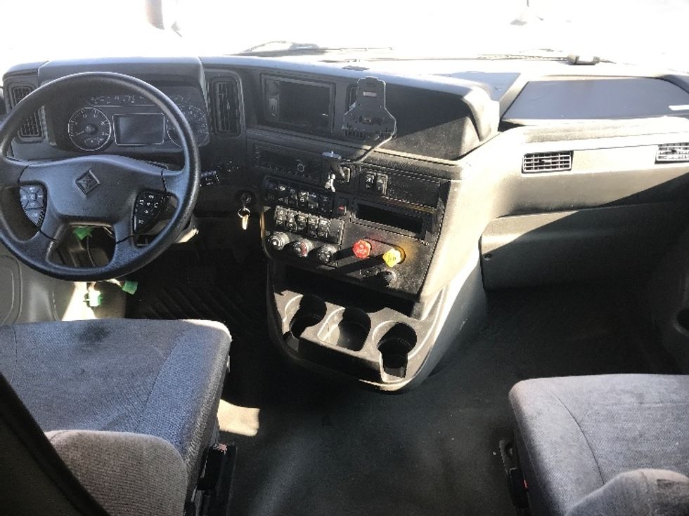 Sleeper Tractor-Heavy Duty Tractors-International-2023-LT625-Garland-TX-513,494\n\t\tmiles-$ 59,000 - Image 12