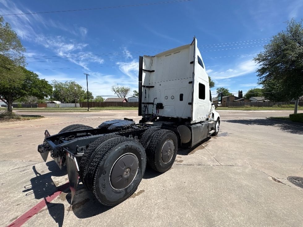 Sleeper Tractor-Heavy Duty Tractors-International-2023-LT625-Garland-TX-735,710\n\t\tmiles-$ 37,500 - Image 7
