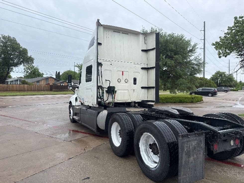 Sleeper Tractor-Heavy Duty Tractors-International-2023-LT625-Garland-TX-768,786\n\t\tmiles-$ 35,500 - Image 5