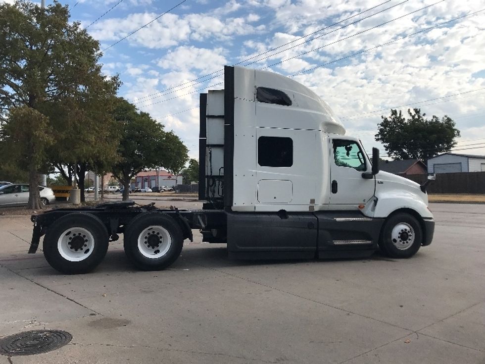 Sleeper Tractor-Heavy Duty Tractors-International-2023-LT625-Garland-TX-806,790\n\t\tmiles-$ 38,000 - Image 8