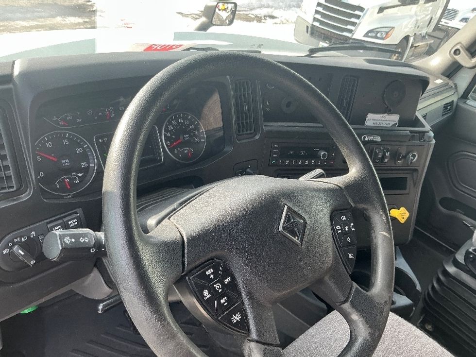 Sleeper Tractor-Heavy Duty Tractors-International-2023-LT625-Harrisburg-PA-702,441\n\t\tmiles-$ 36,000 - Image 10