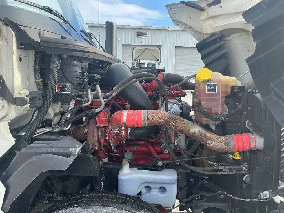 Sleeper Tractor-Heavy Duty Tractors-International-2023-LT625-Harrisburg-PA-702,441\n\t\tmiles-$ 36,000 - Image 20