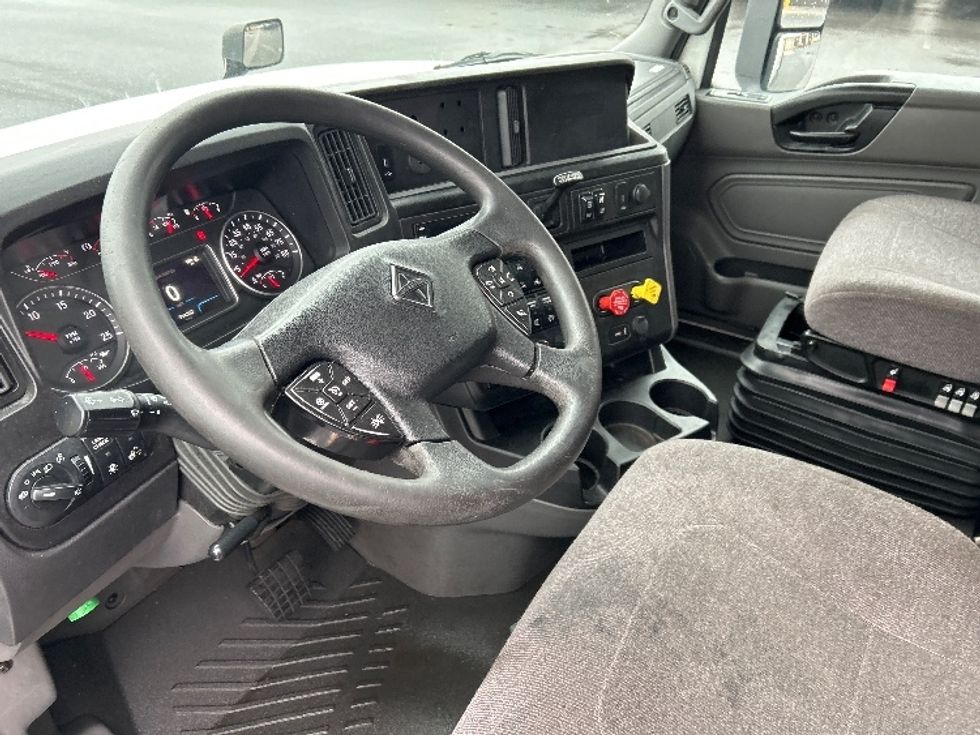 Sleeper Tractor-Heavy Duty Tractors-International-2023-LT625-Harrisburg-PA-734,568\n\t\tmiles-$ 34,000 - Image 10