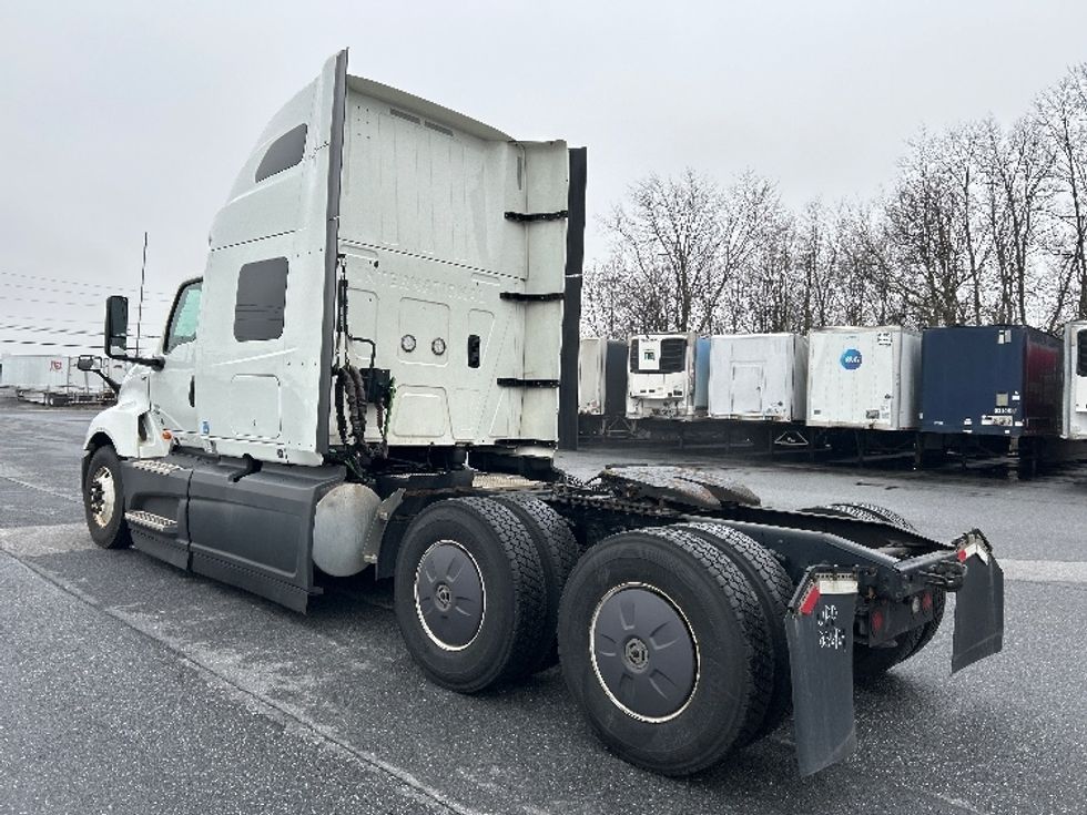 Sleeper Tractor-Heavy Duty Tractors-International-2023-LT625-Harrisburg-PA-734,568\n\t\tmiles-$ 34,000 - Image 5